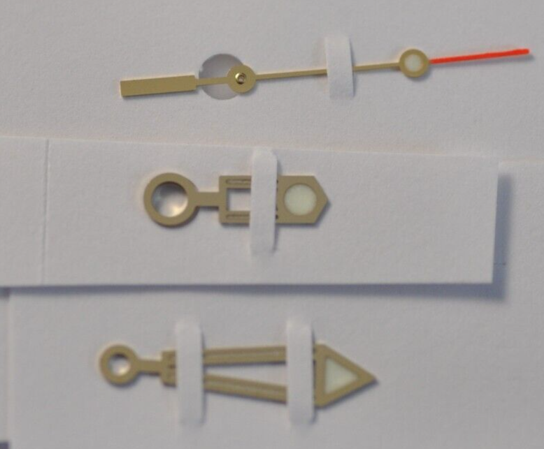 30381334741756833547