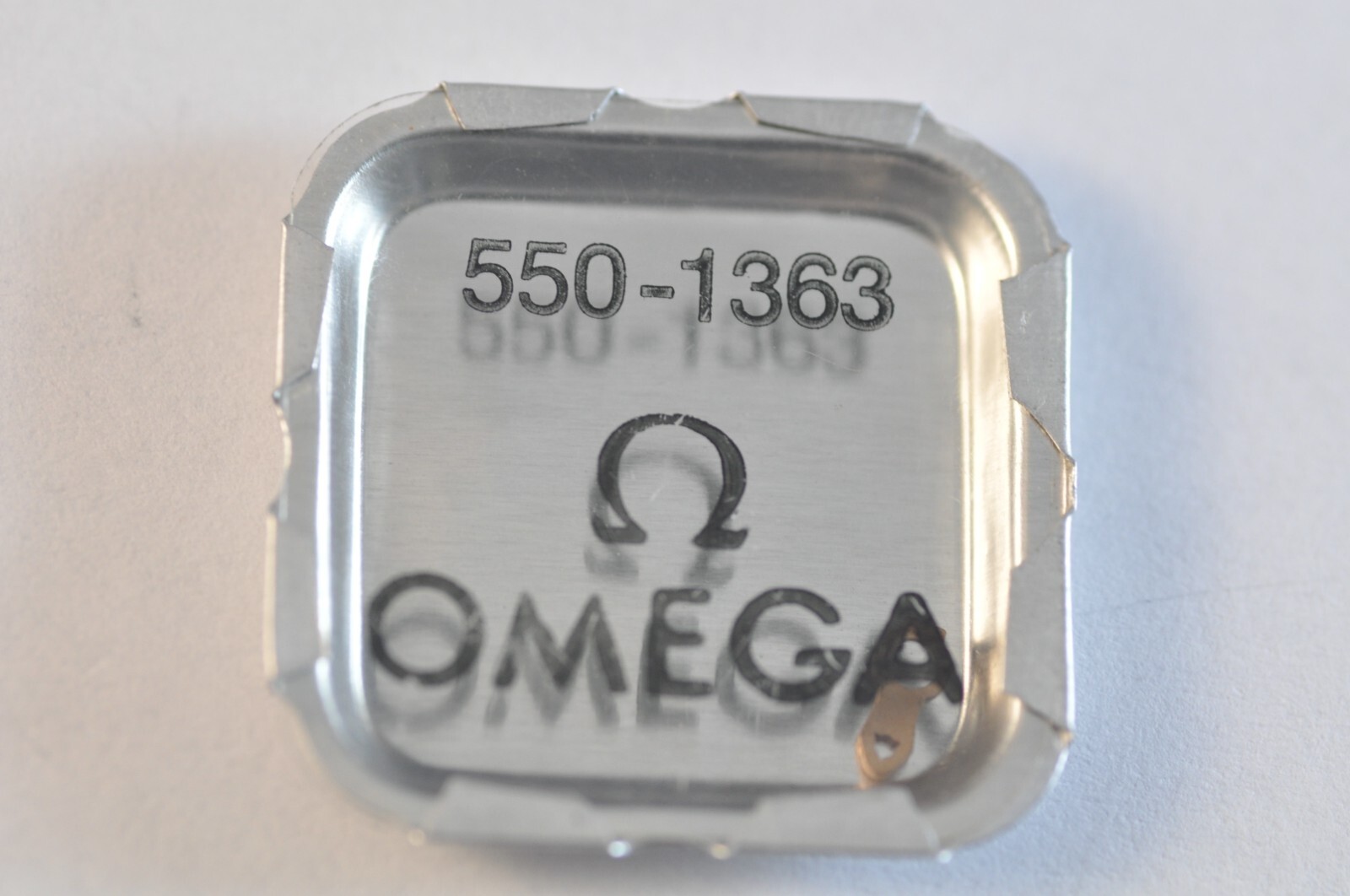 39705819481756816632