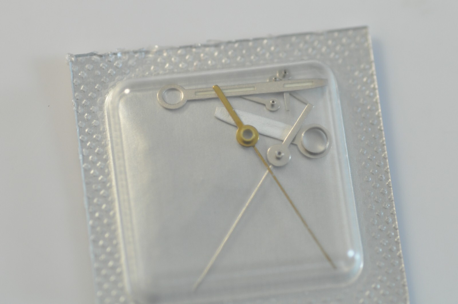 10563892351756825960