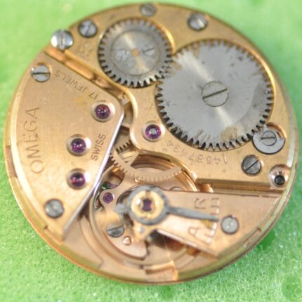 Omega Watch Movement 266 balance working