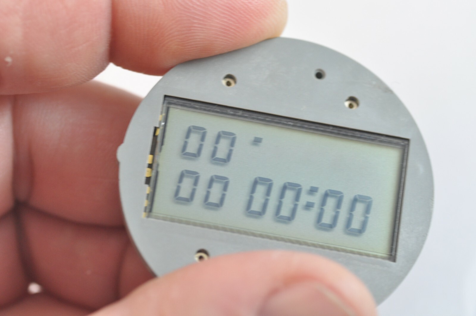 22281886391756883572