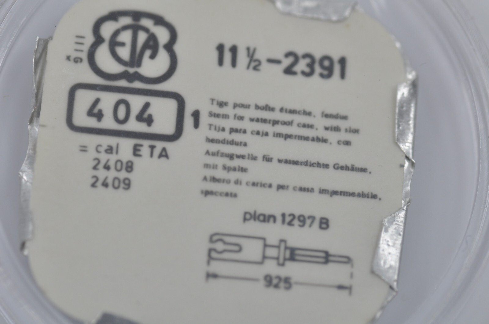 36000985771749205921