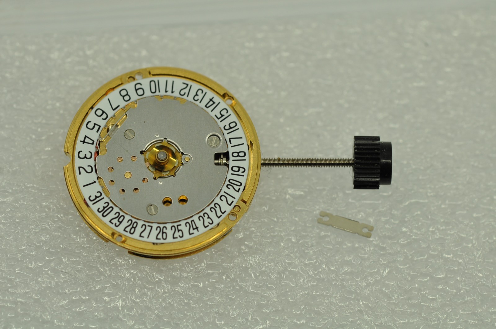 37081993281761121670