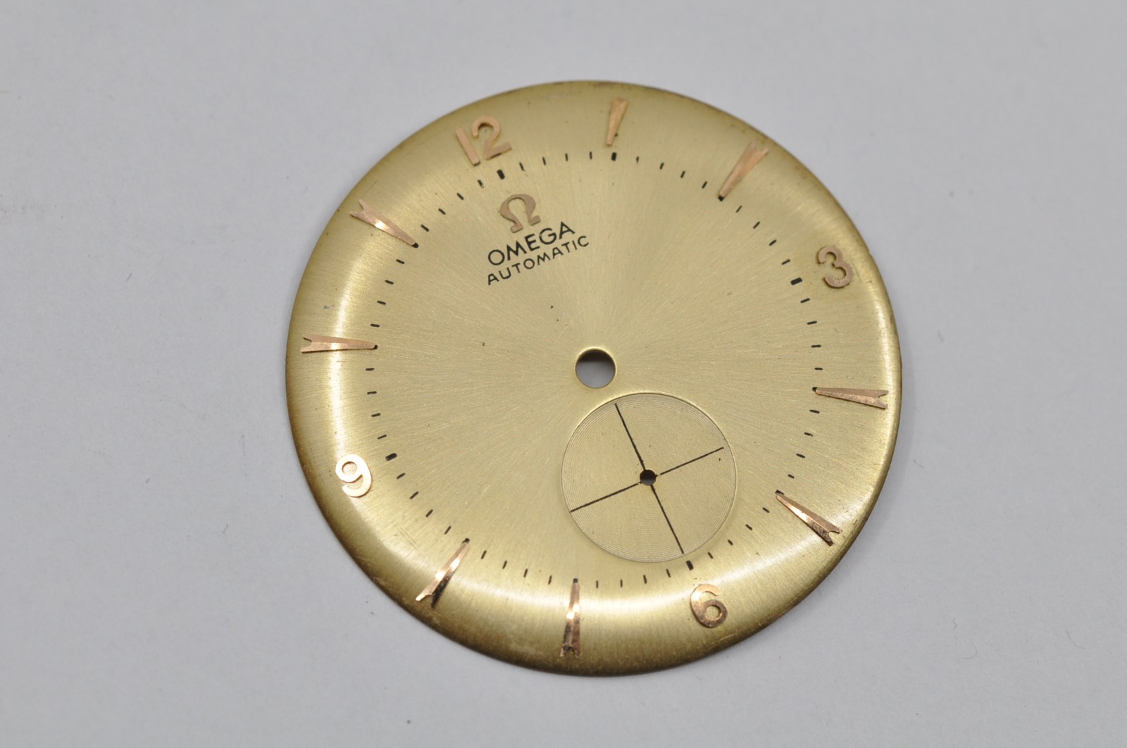 11822633131769581027