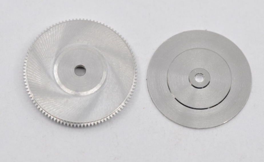 15716557571768484509