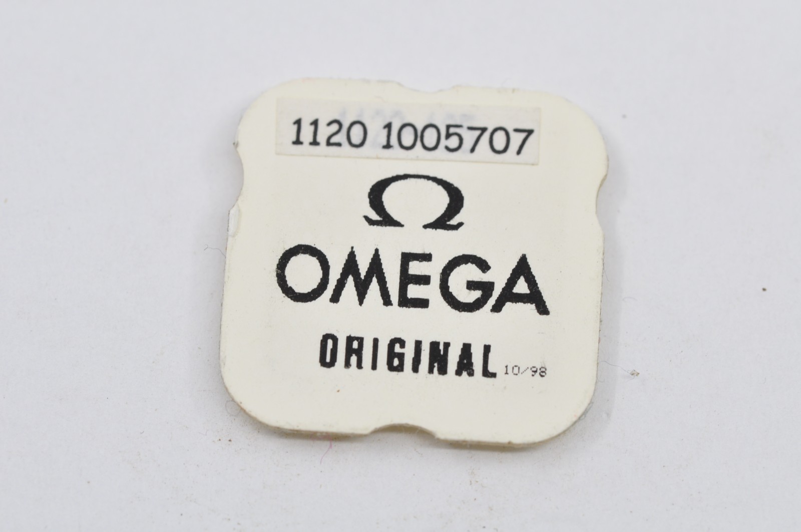 30899273991768477403