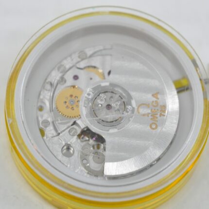 Omega Watch Movement 725 ETA 2000 NOS